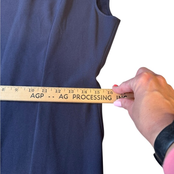 Ann Taylor Navy Blue Midi Sheath Dress Size 8 Preppy Old Money Ivy League Style - Picture 5 of 7